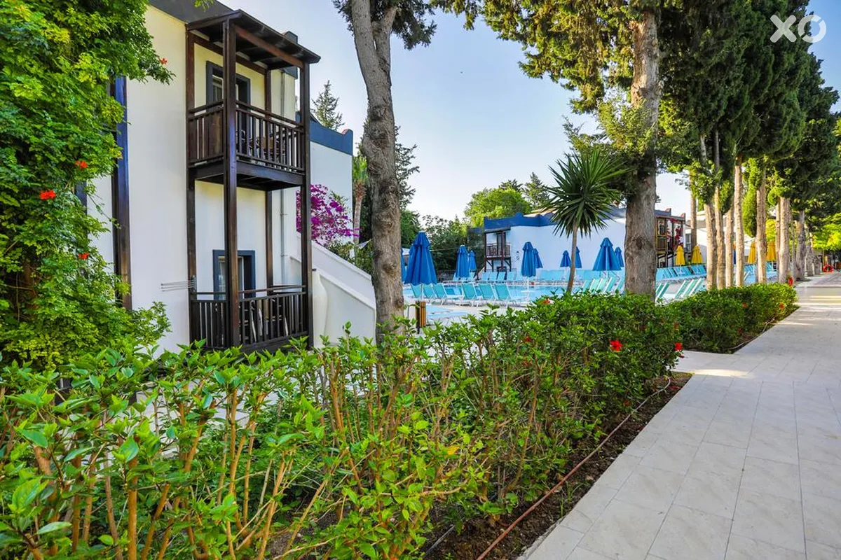 Smartline Bitez Garden Life Hotel & Suites