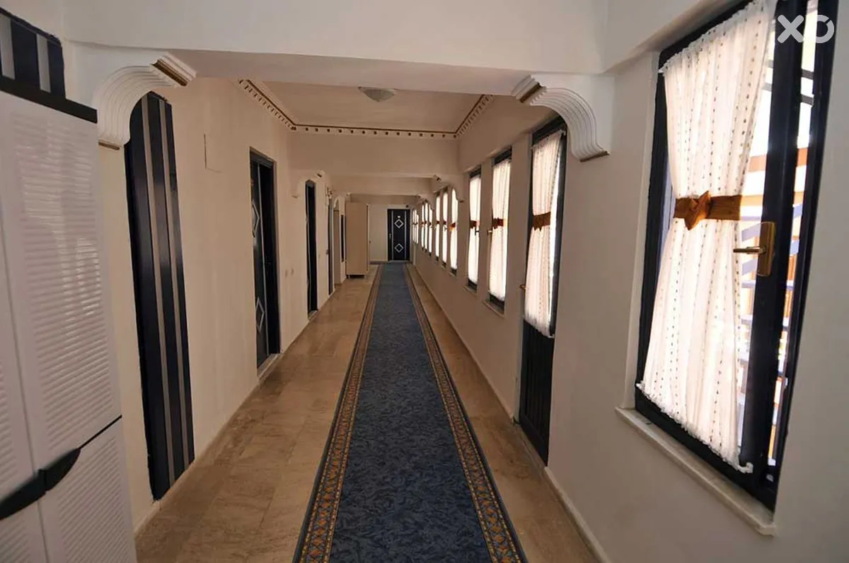 Eras Hotel