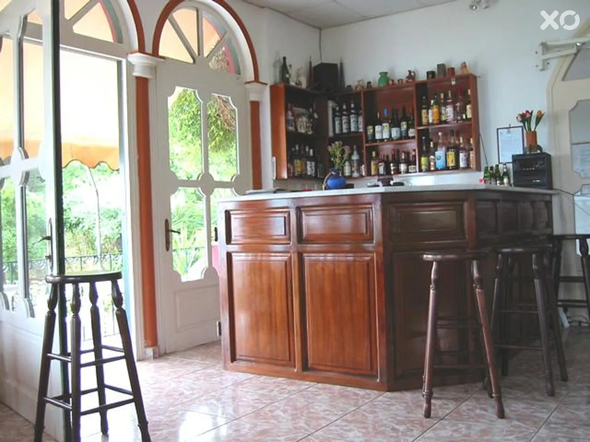 Apraos Bay Hotel