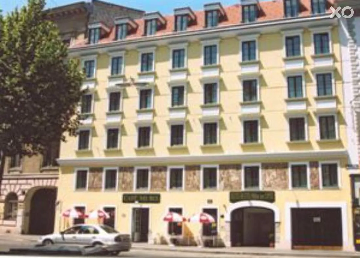 Suite Hotel 900 m Zur Oper
