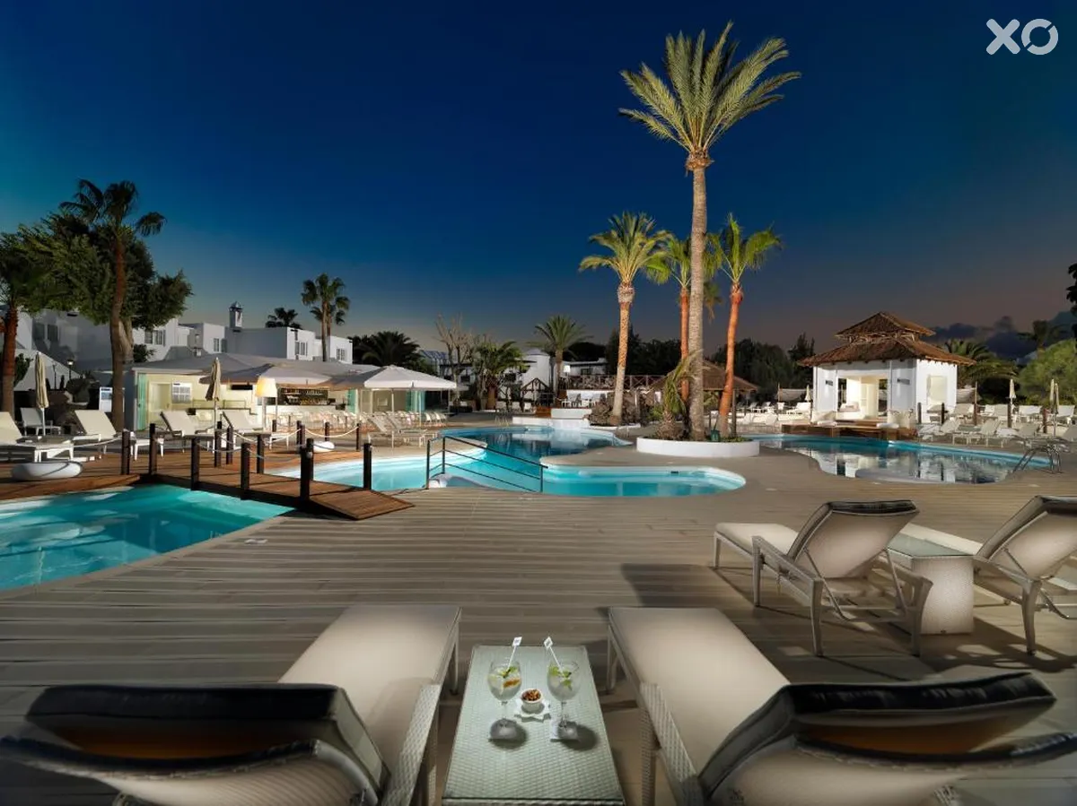 H10 White Suites Boutique Hotel