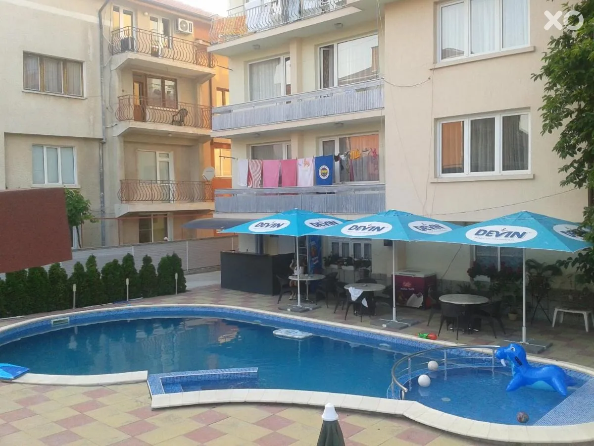 Peshev Hotel