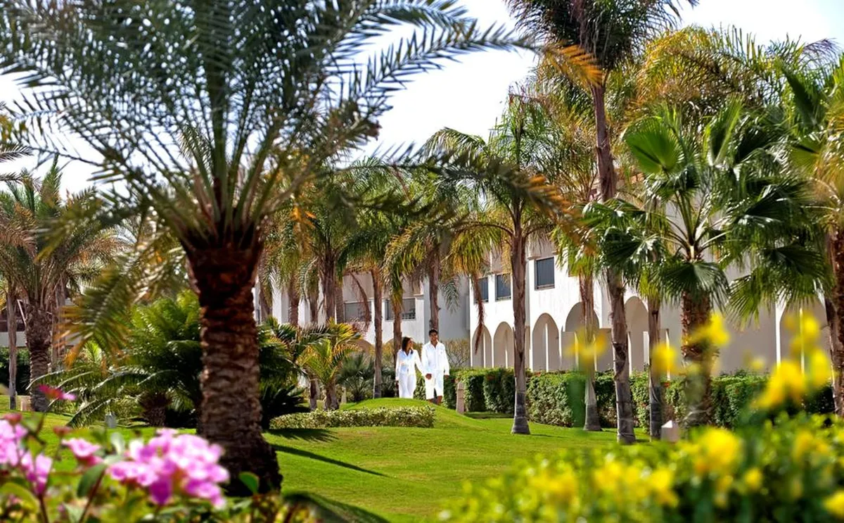 Reef Oasis Blue Bay Resort & Spa