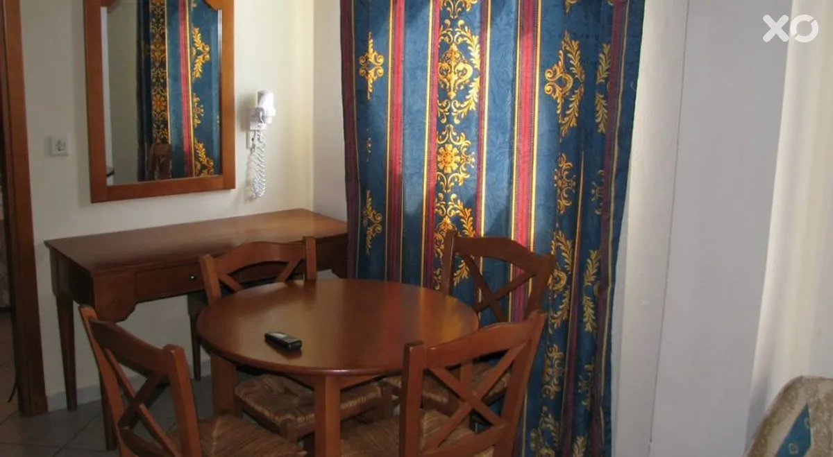 Eleni Beach Hotel