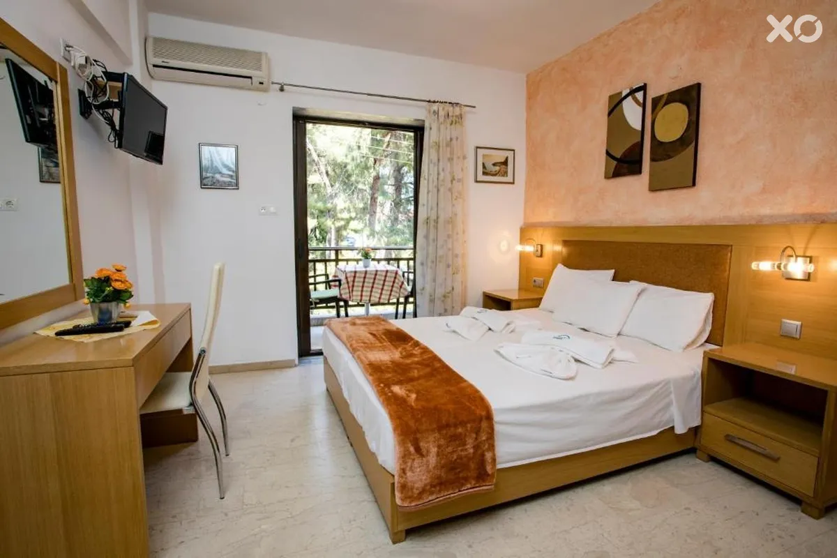 Maik Apartments