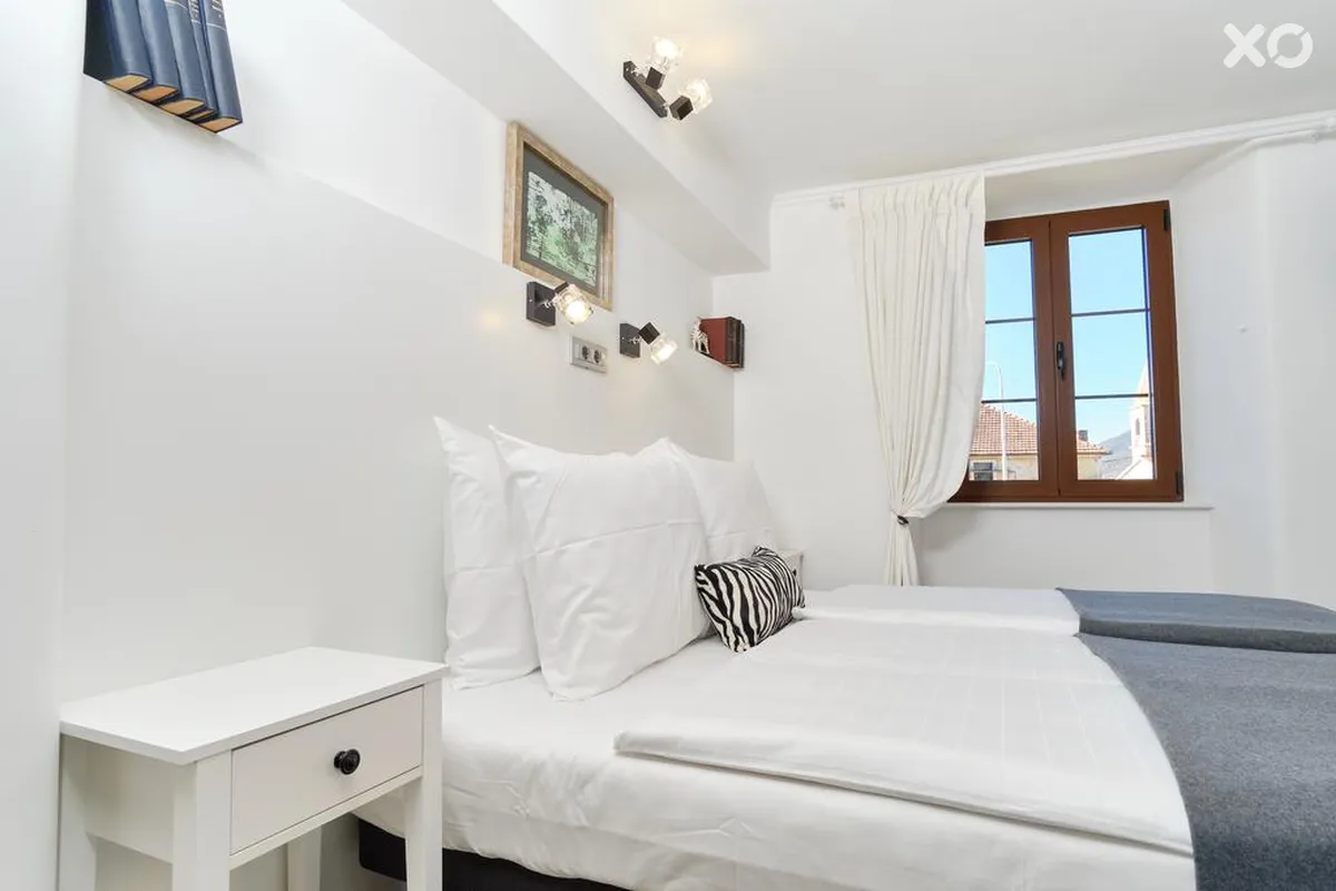 Zebra Hotel