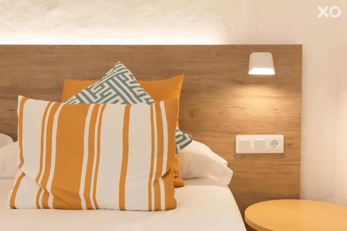 R2 Maryvent Beach Apartments