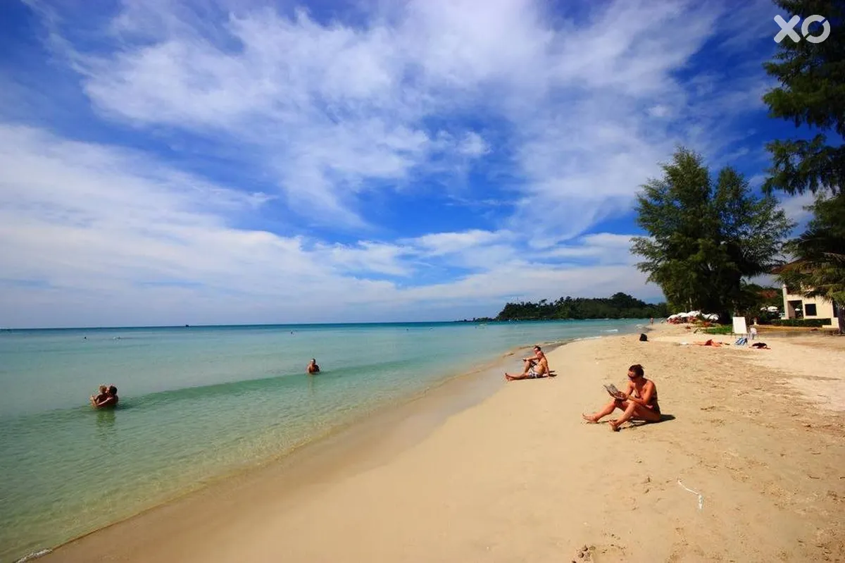 Aana Resort & Spa
