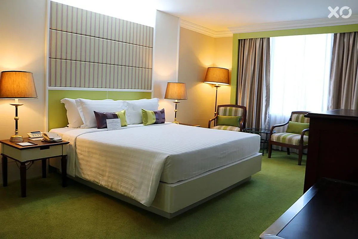 Golden Tulip Sovereign Hotel