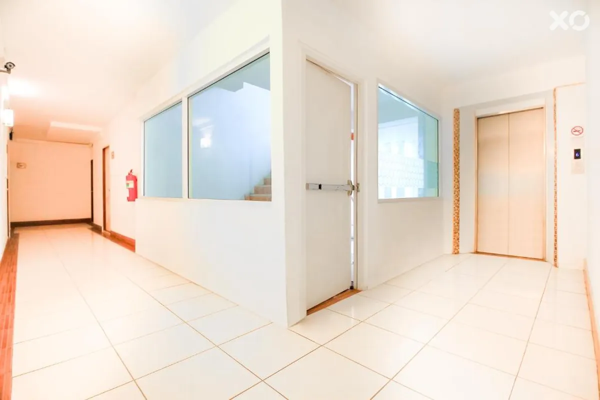 Capital O 411 Grandview Condo 15