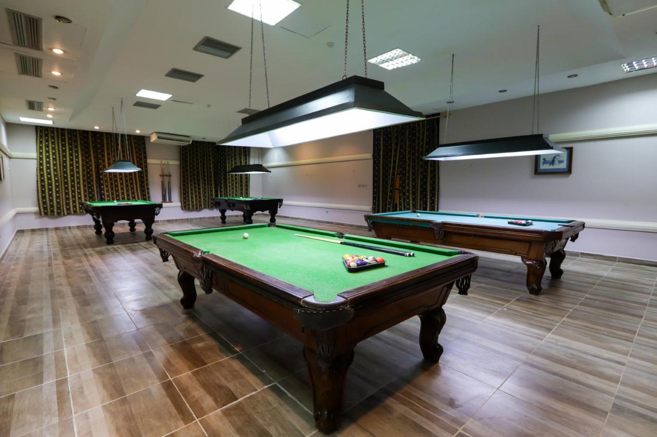 Sunny Days Mirette Family Apartments & Resort