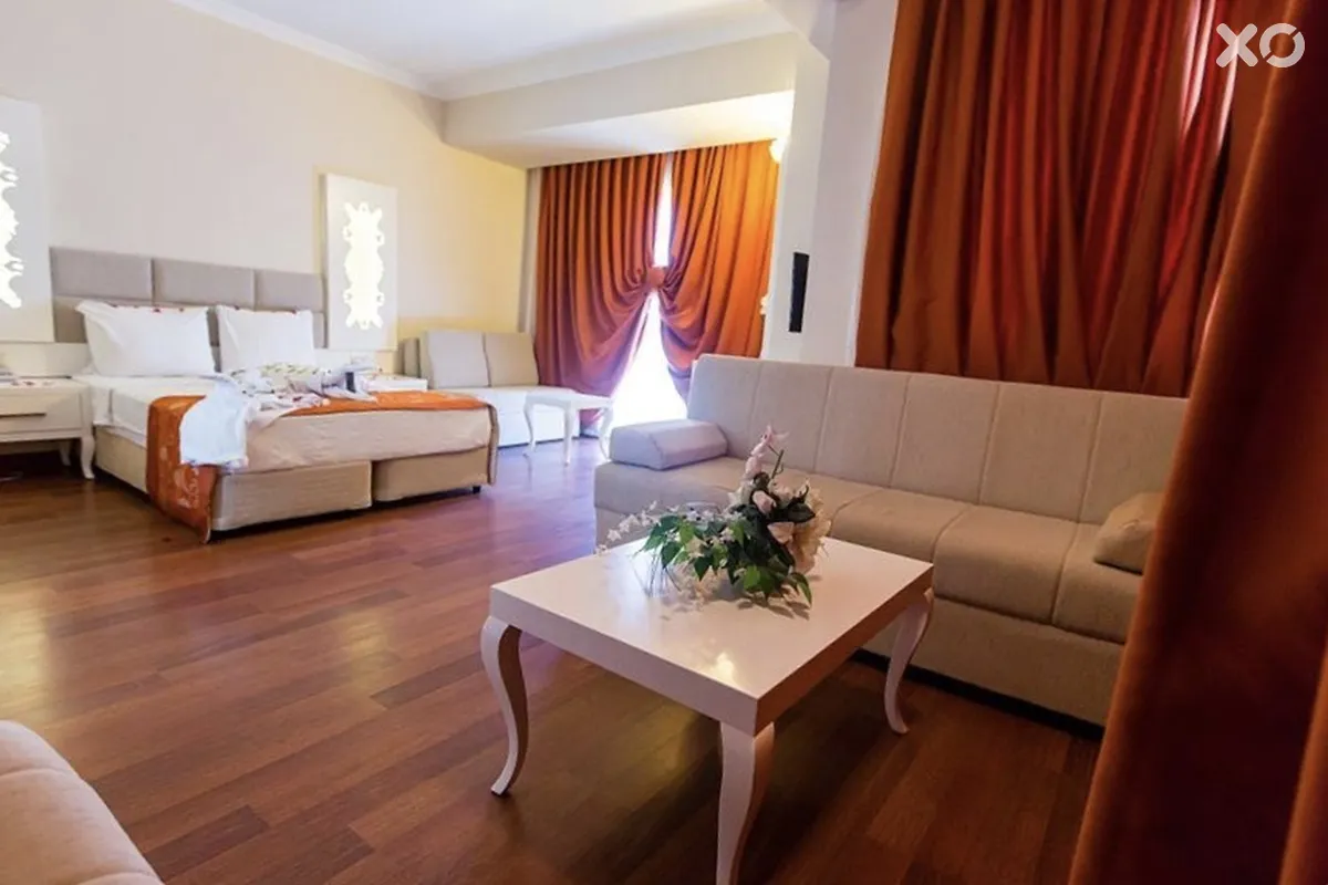 Grand Mir' Amor Hotel