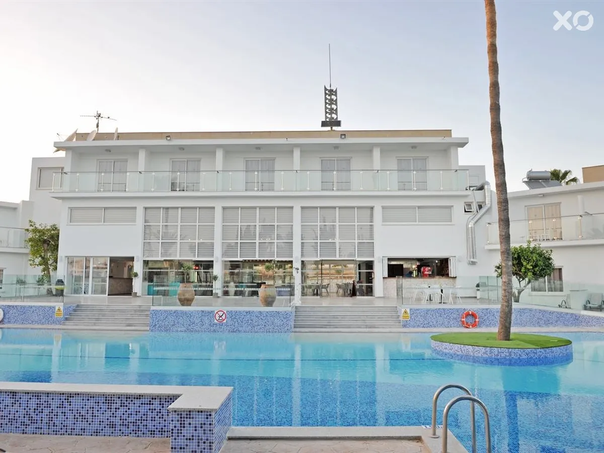 Fedrania Gardens Hotel