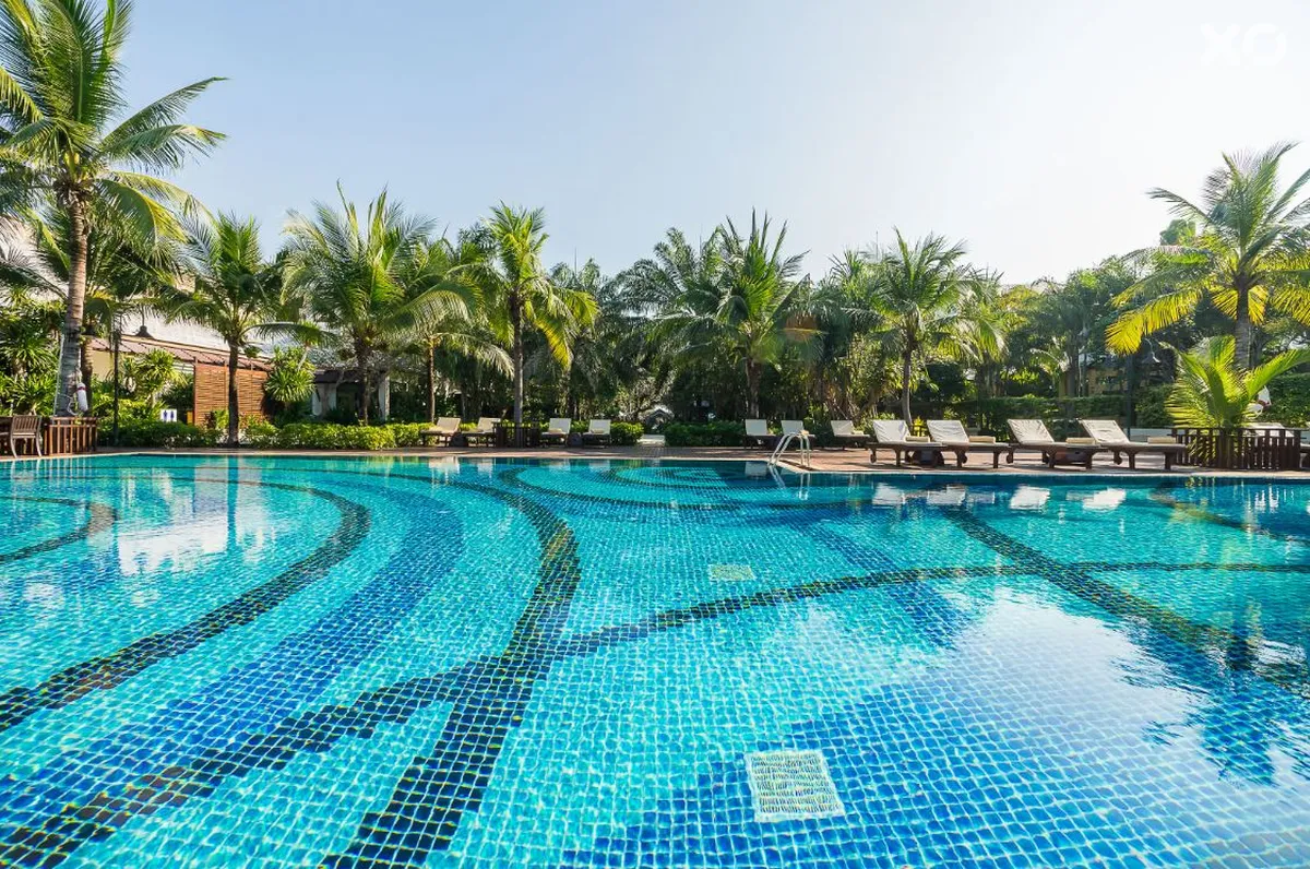 Ravindra Beach Resort & Spa