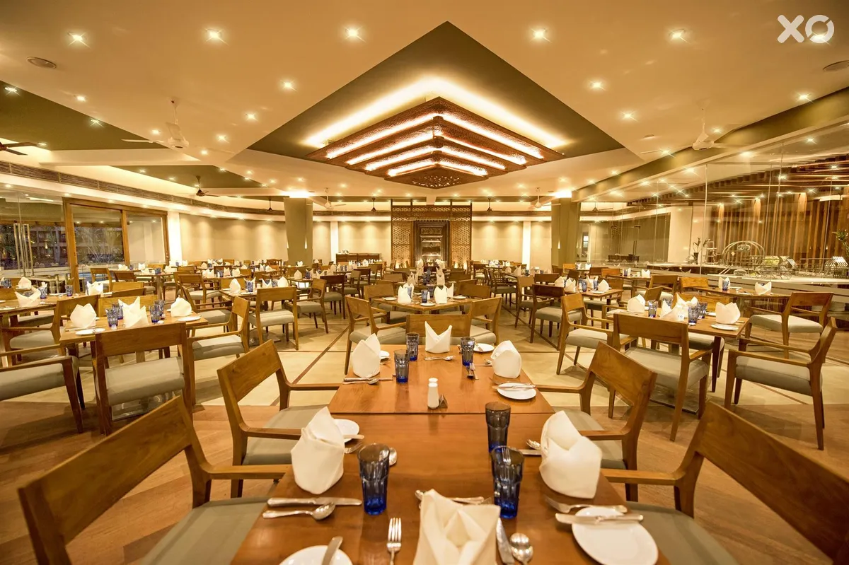 Royal Palms Beach Hotel