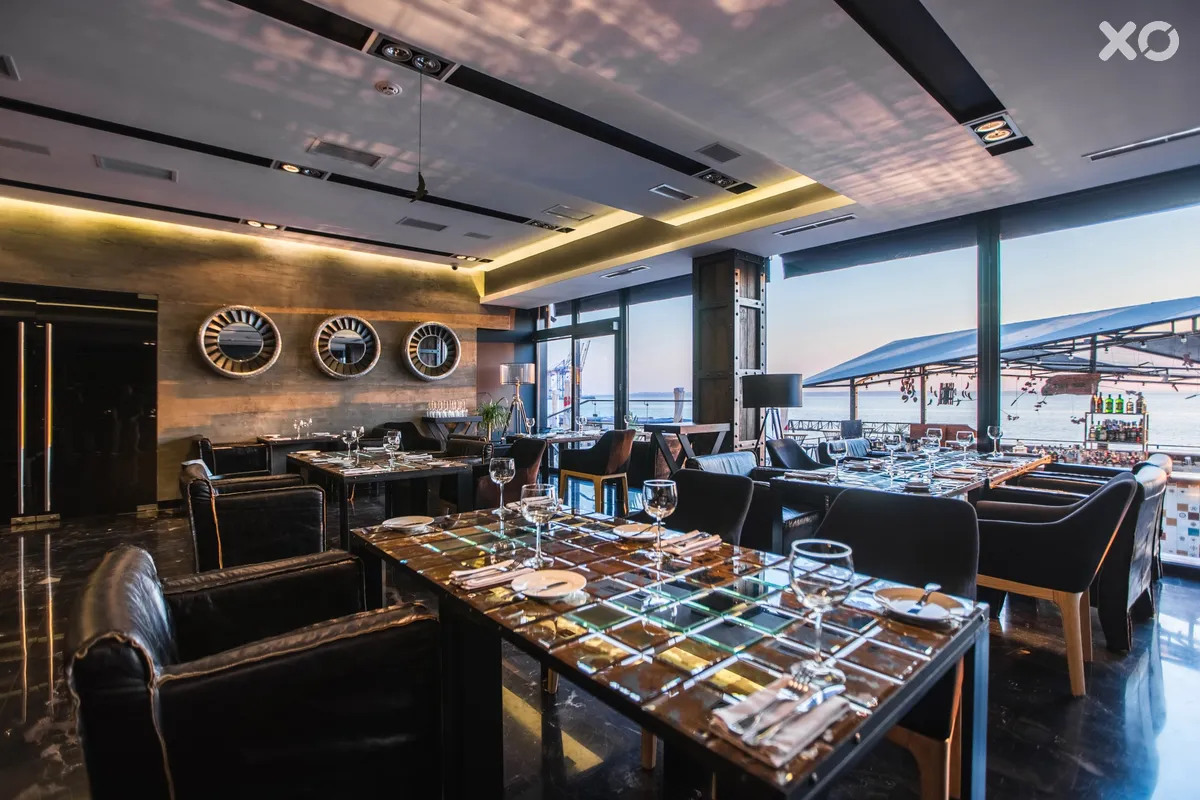 M1 Club Hotel