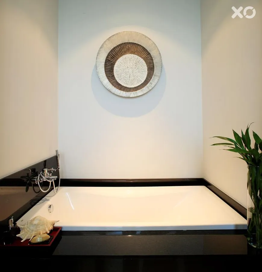 Two Villas Holiday Phuket: Onyx Style Nai Harn Beach