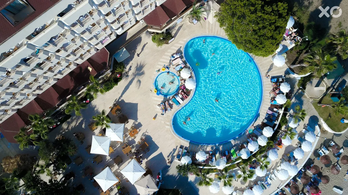 Anitas Beach Hotel
