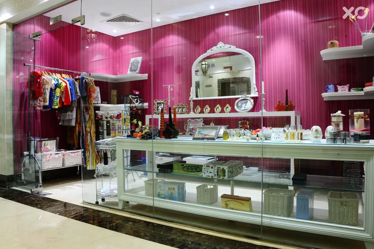 Al Hamra Hotel