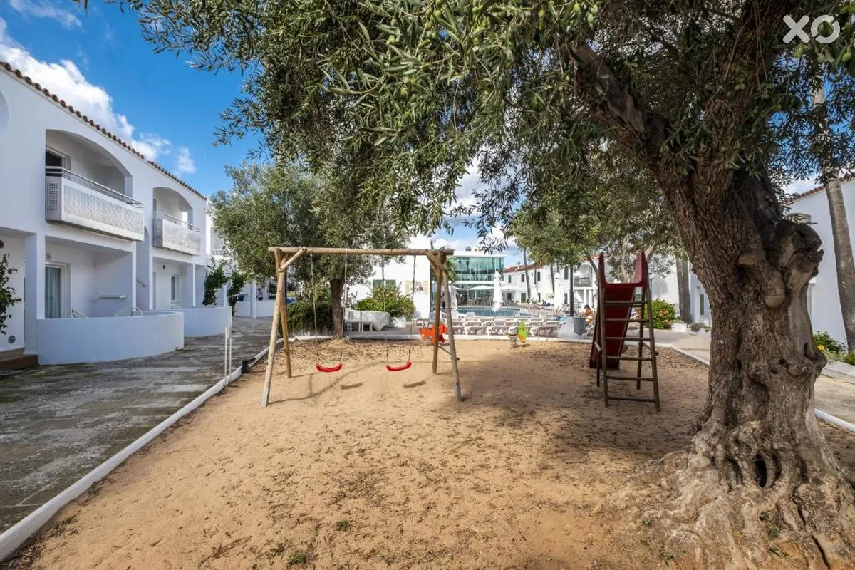 Cales de Ponent Apartments
