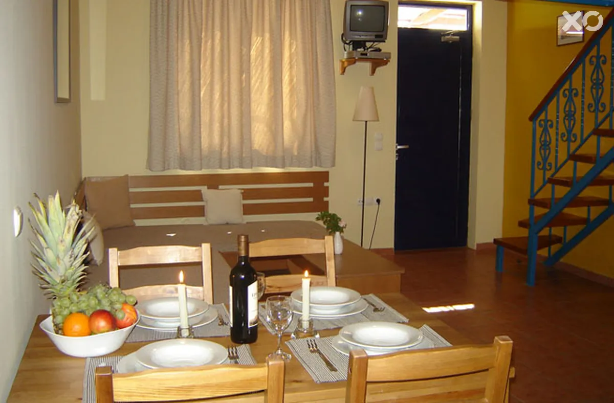 Paraktio Beach Apartments
