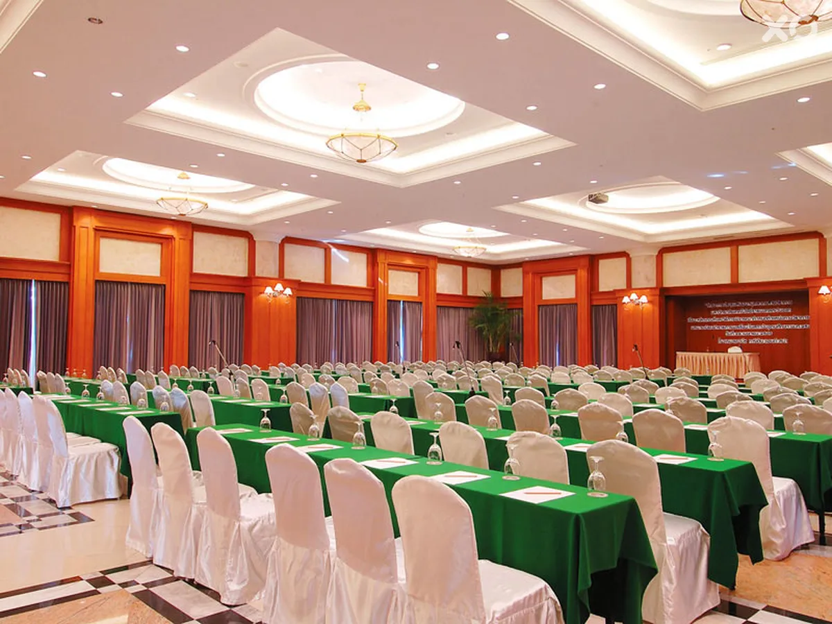 Long Beach Garden Hotel & Spa