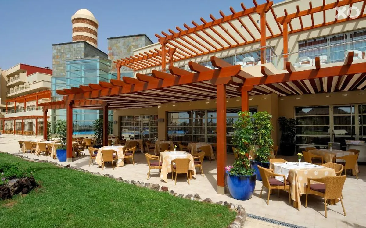 Elba Carlota Beach & Convention Resort