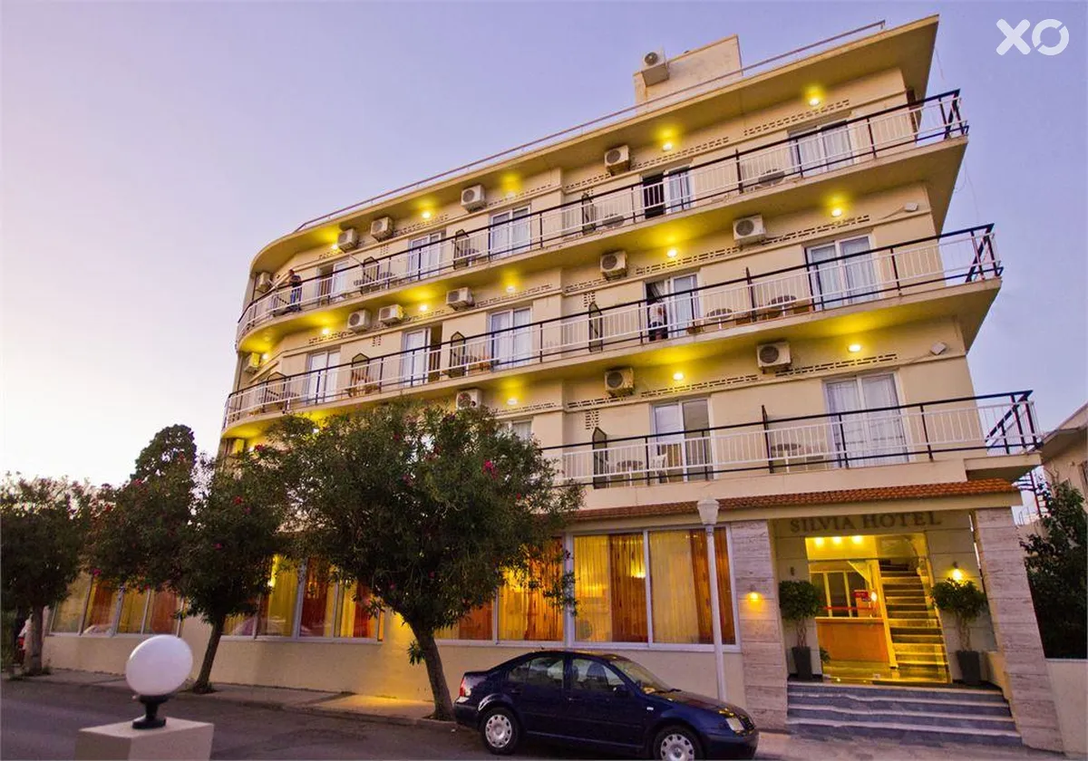 Sylvia Hotel
