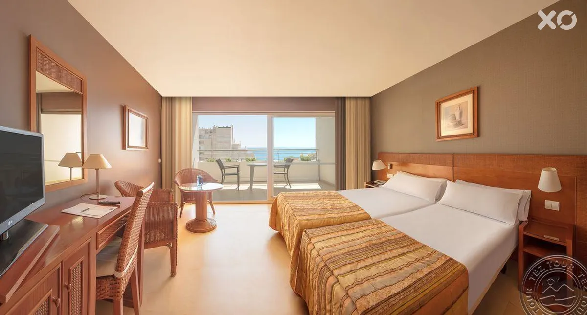 RH Ifach Family Hotel