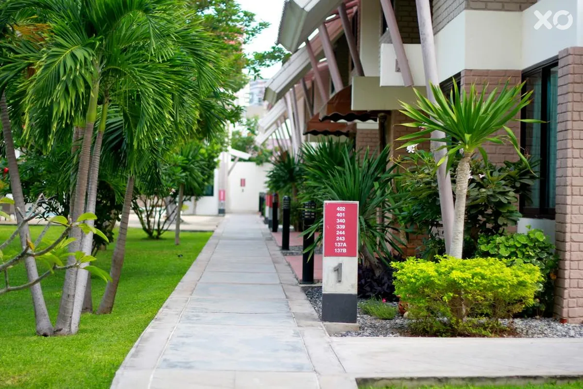 Tropicana Hotel
