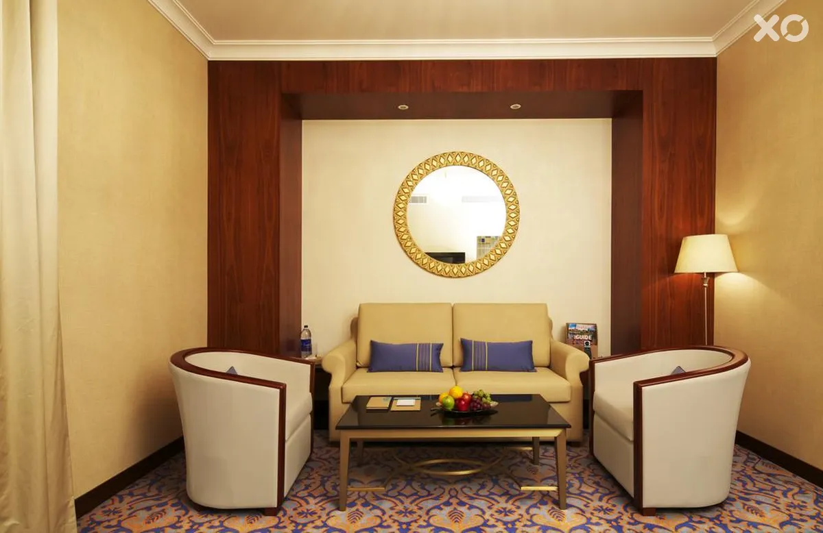 Raviz Center Point Hotel