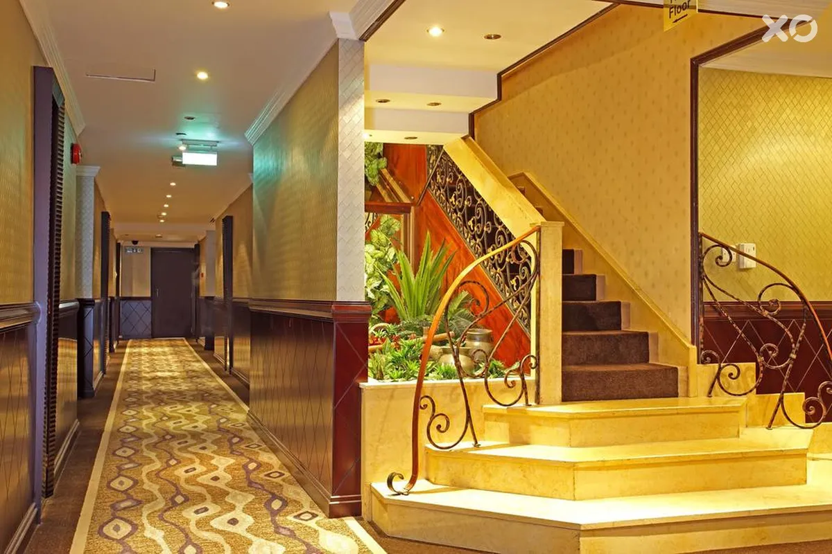 Carlton Tower Hotel