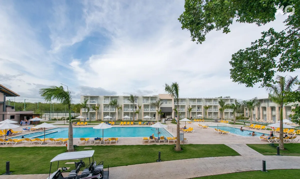 Emotions By Hodelpa Hotel