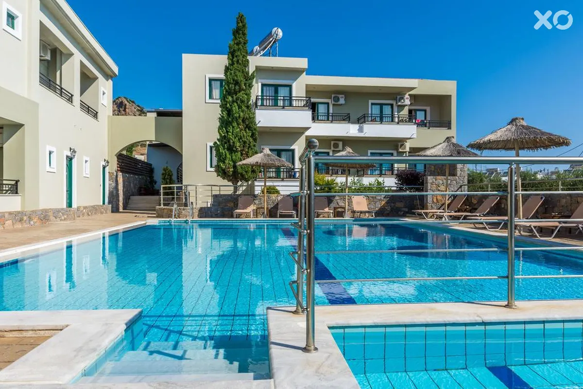 Dias Hotel & Apts