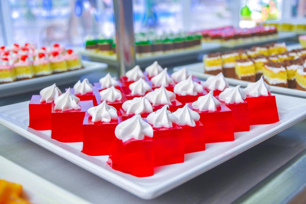 Ivy Cyrene Island Resort