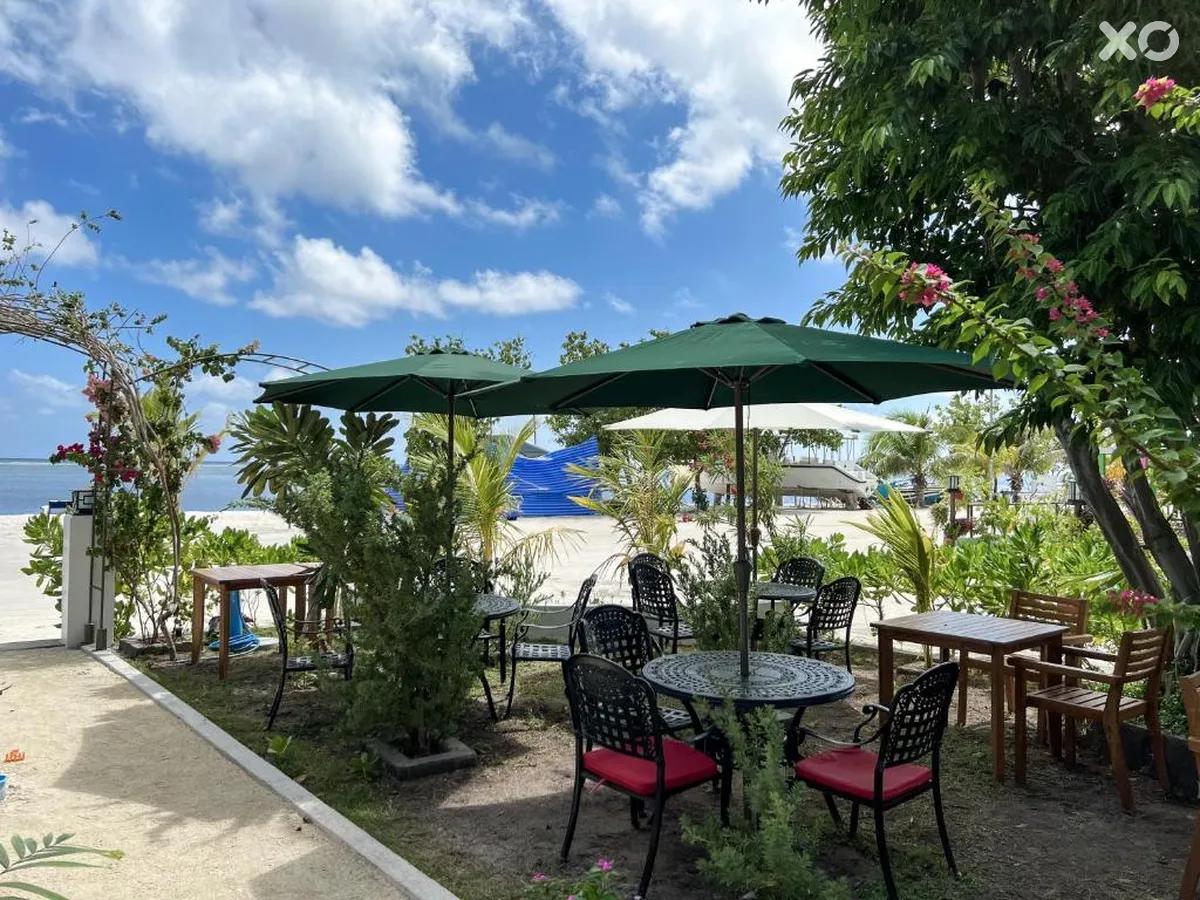 Triton Prestige Sea View
