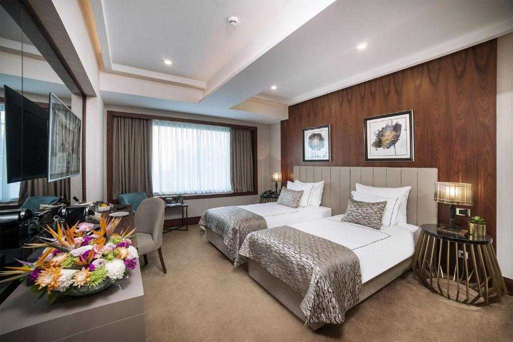 Стамбул для тих, хто любить міста! Пішохідні екскурсії, трамвай та головні пам’ятки