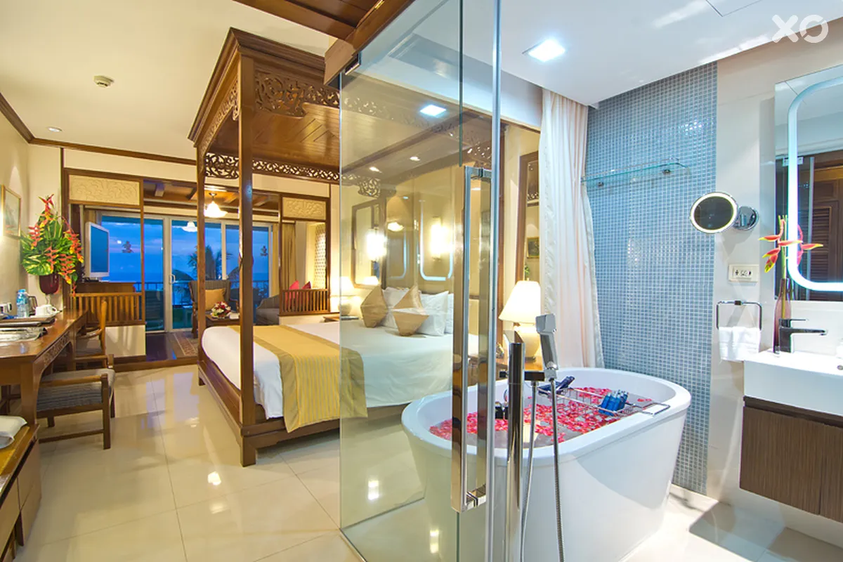 Royal Cliff Beach Terrace