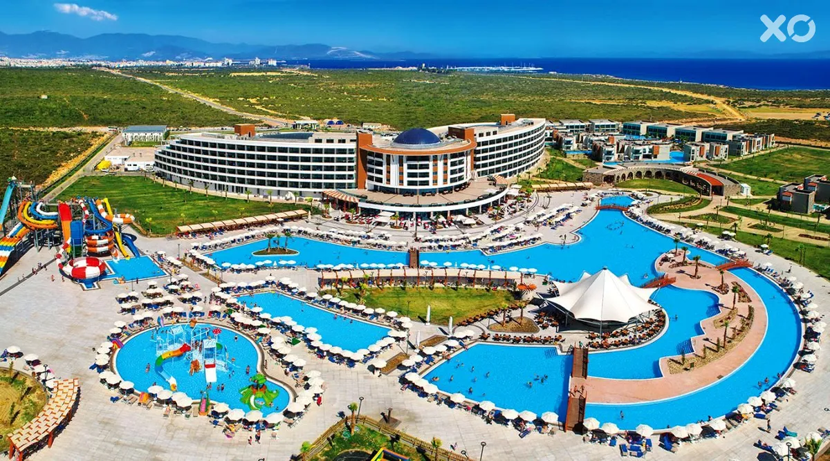Aquasis De Luxe Resort & Spa