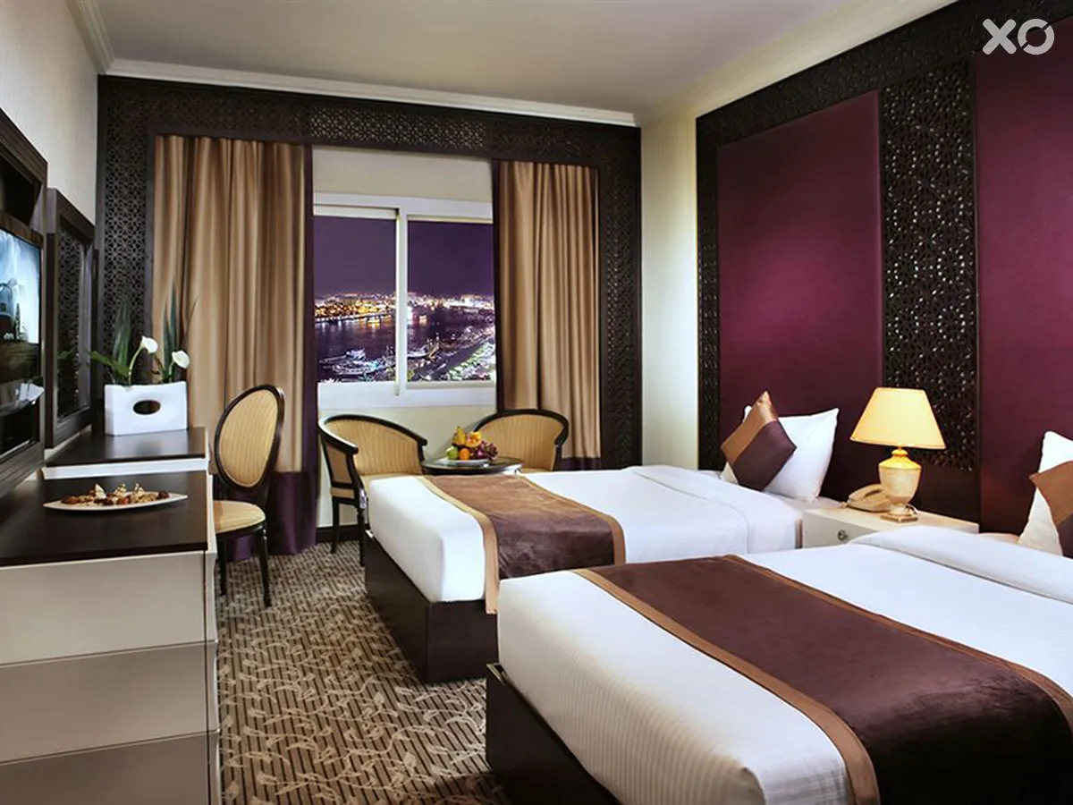 Carlton Tower Hotel