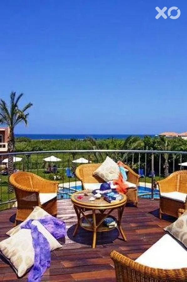 Selini Suites
