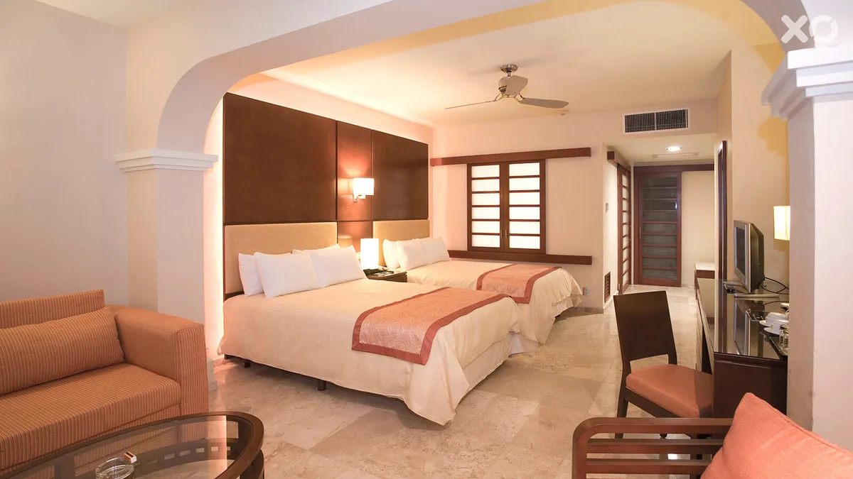 Grand Riviera Princess