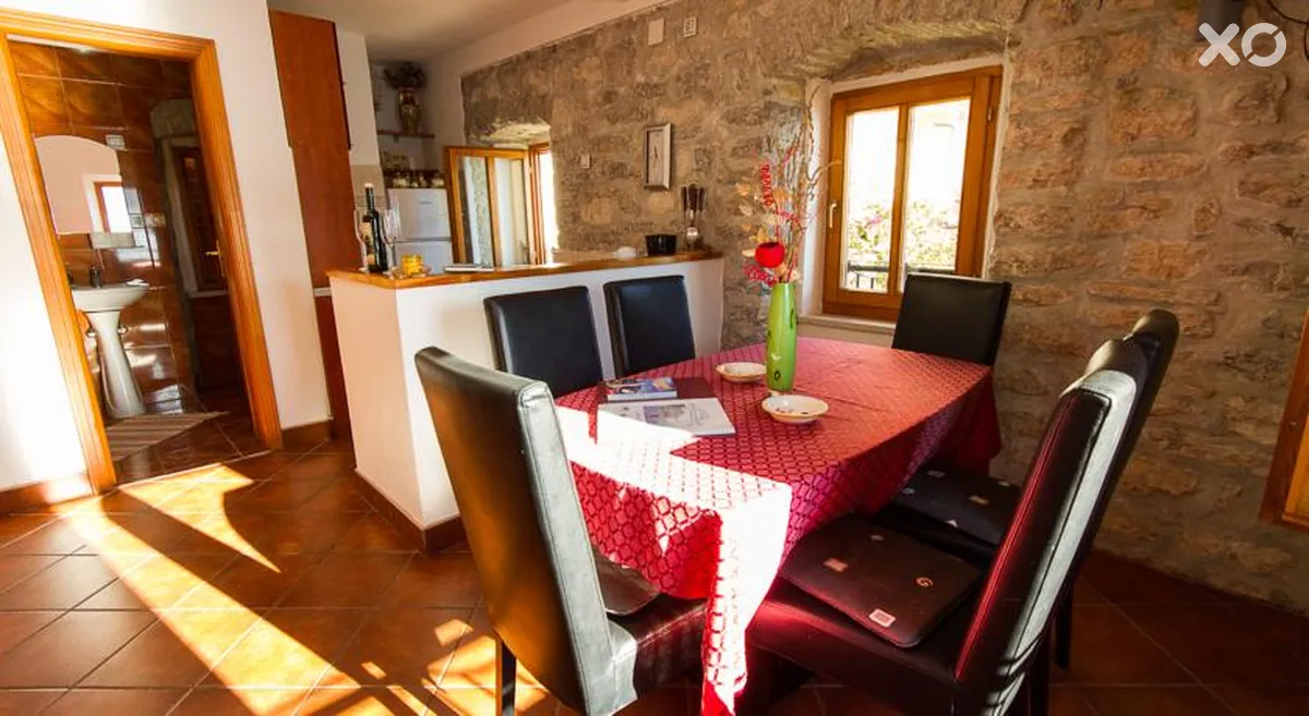 Serventi Villa