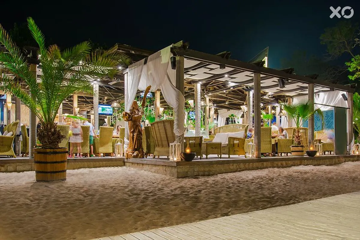 Oasis Park Hotel