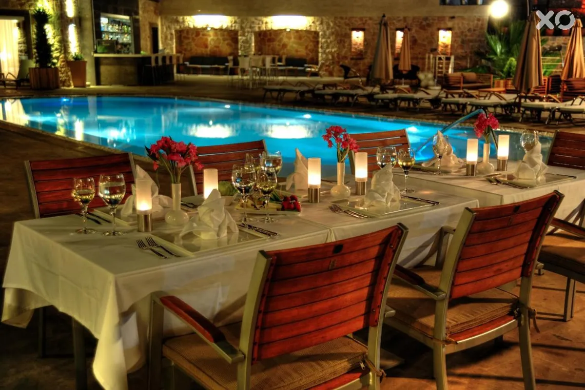 Lvzz Hotel