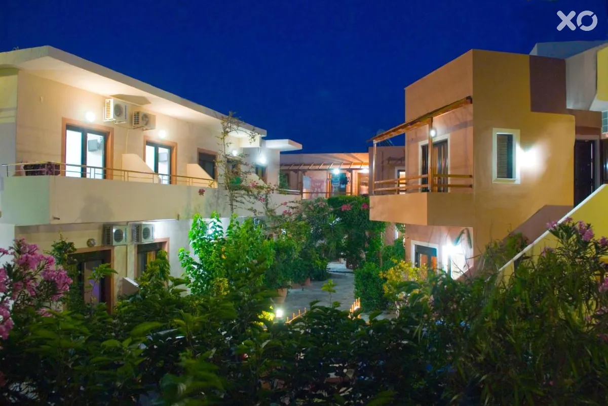 Lito Apartments