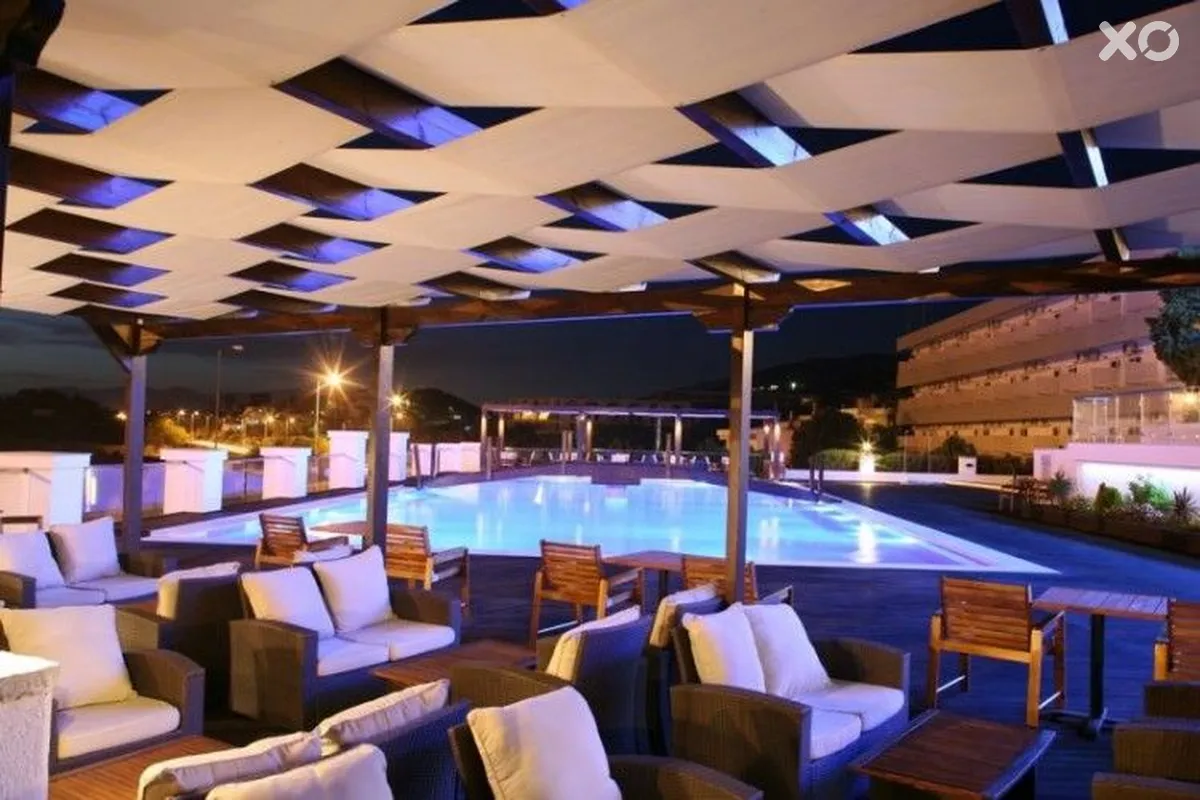 Alexander Beach Hotel