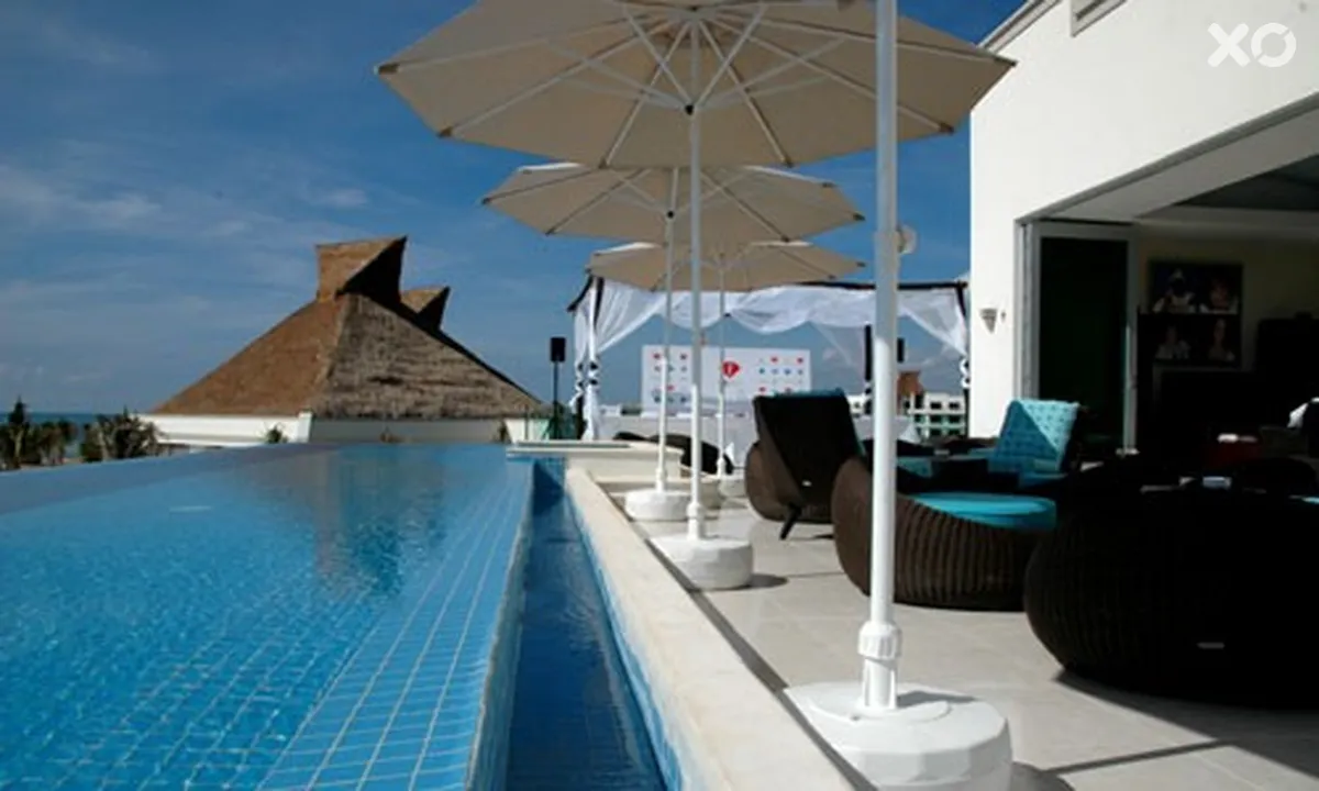 BlueBay Grand Esmeralda