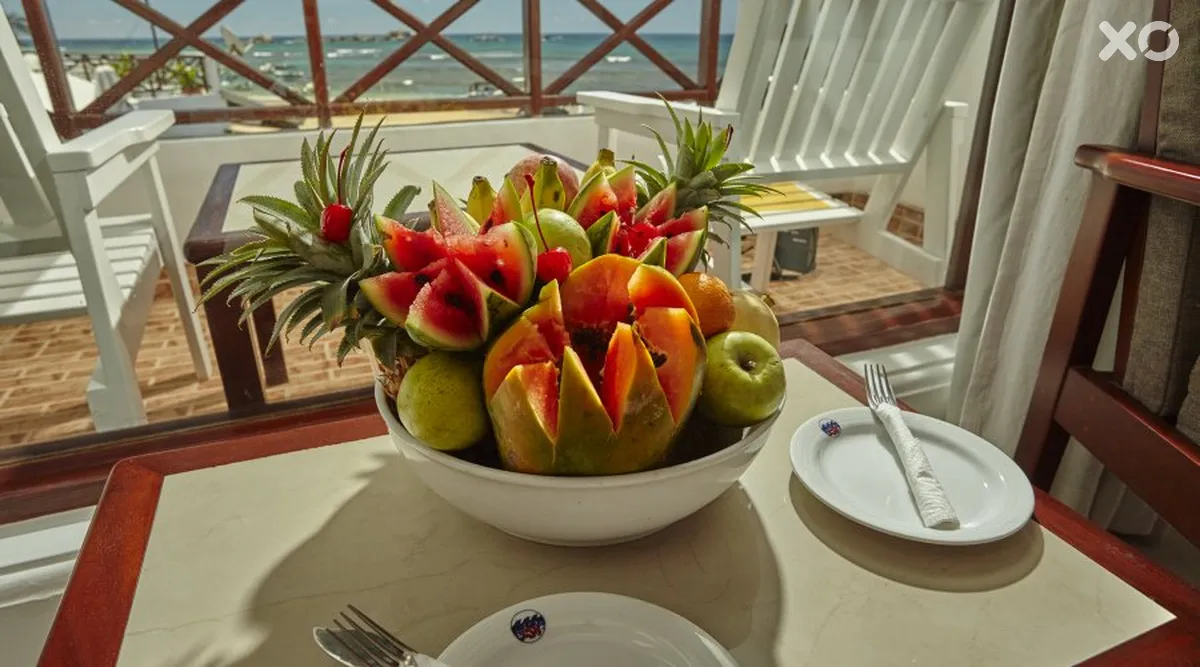 Coral Sands Hotel