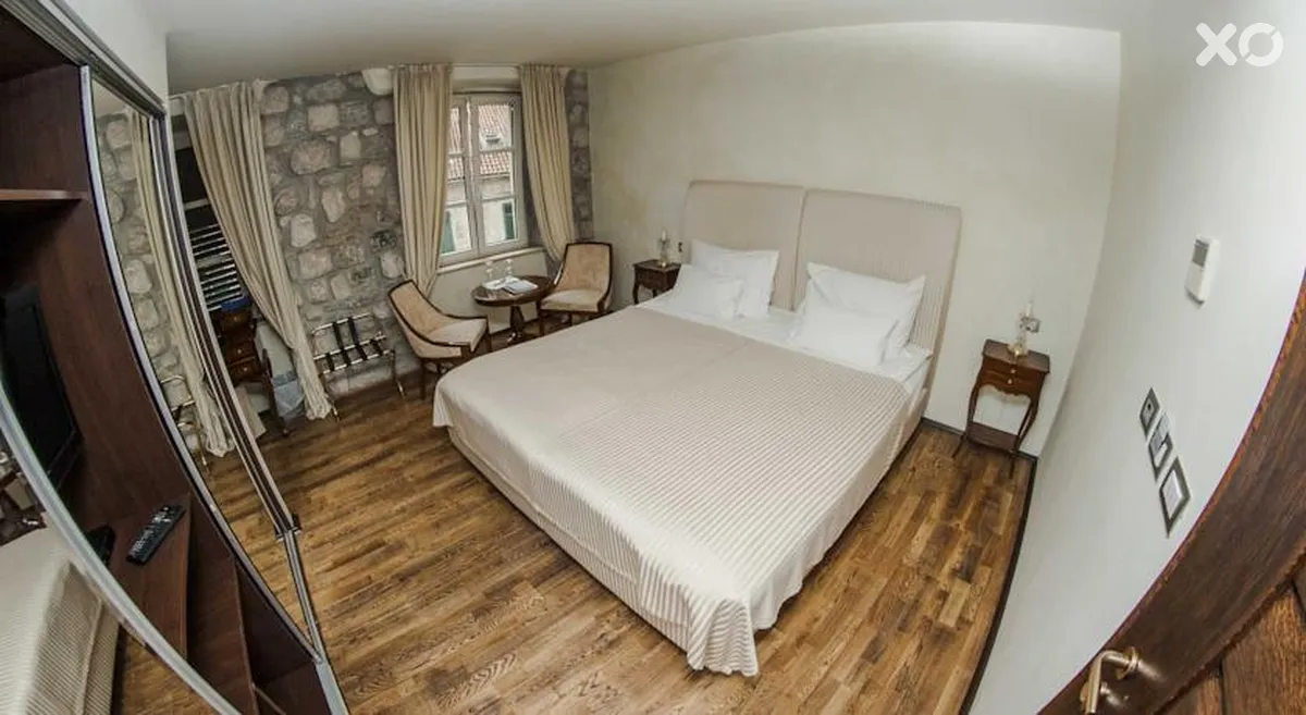 Astoria Boutique Hotel